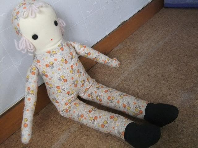 可愛い・抱っこしやすい・ねんねも一緒に・おすわりももたれるとします・人形作家作