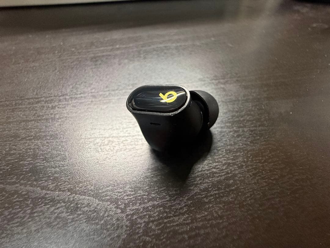 イヤホン yujmo