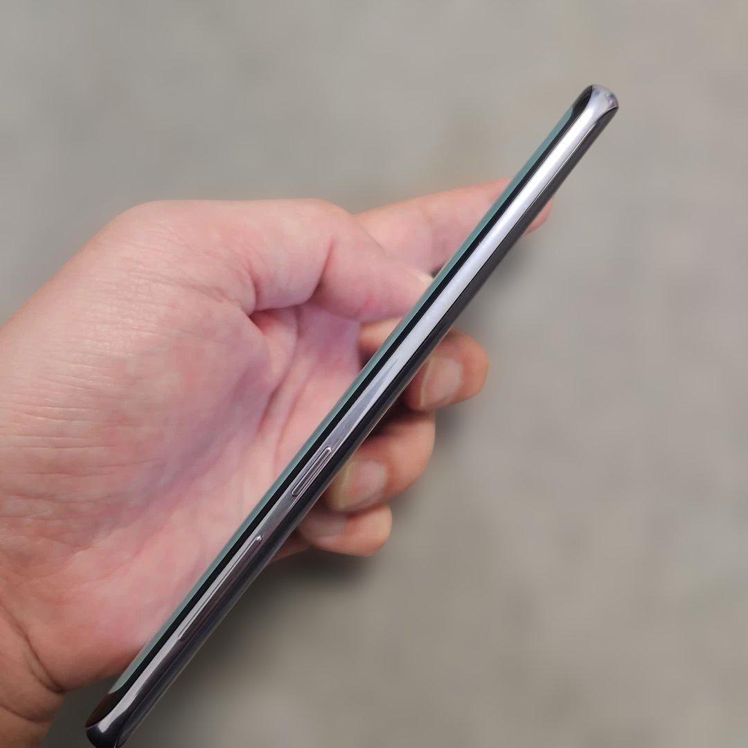 ✨美品✨Galaxy S8 (SC-02J) ドコモ【SIMロック解除済】