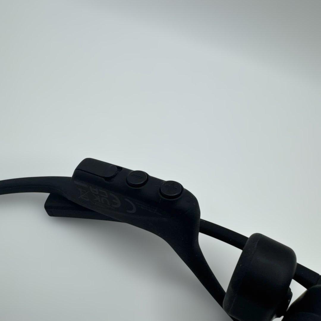 【ほぼ新品】Shokz OpenComm2 2025 Upgrade骨伝導ヘッド
