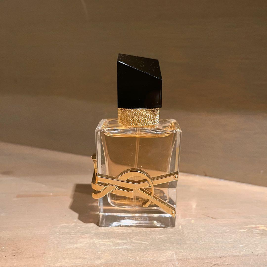 イヴ・サンローラン　香水　リブレ　オーデトワレ30ml