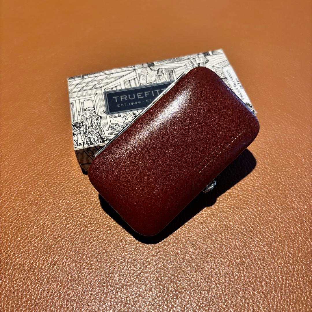 トゥルーフィット&ヒル　ネイルケアセット ブラウン
