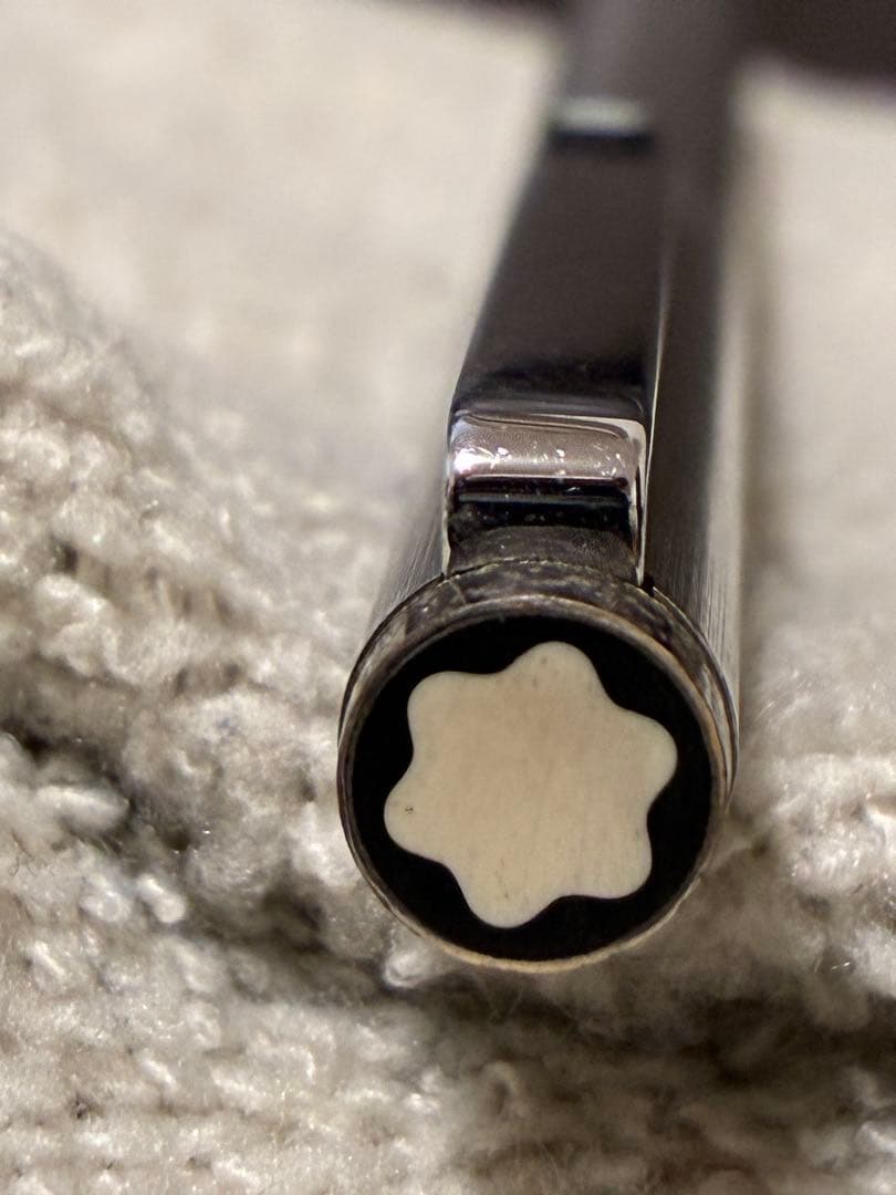 ◾️ MONT BLANC モンブラン◾️2色ボールペン◾️ツイスト式◾️シルバー◾️
