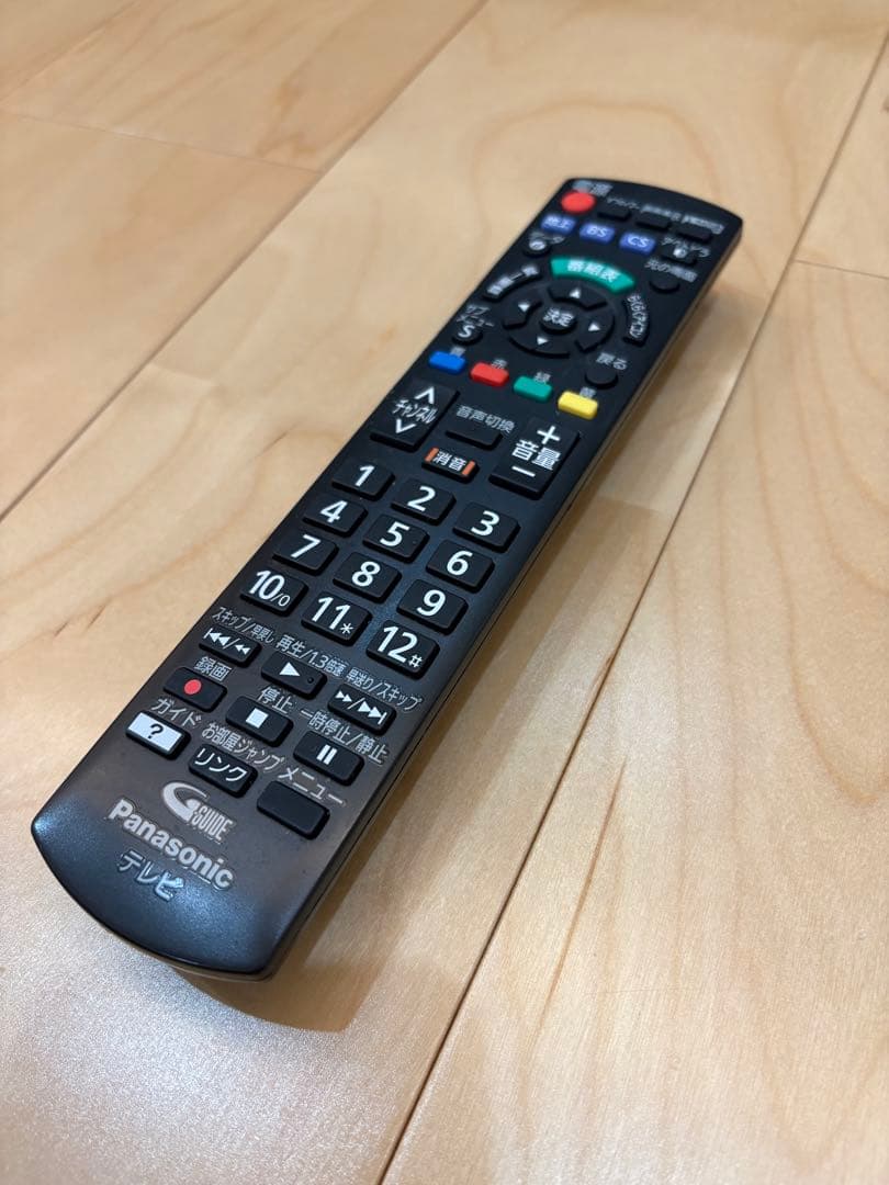 Panasonic 32V型 液晶テレビ TH-32E300 2017年製