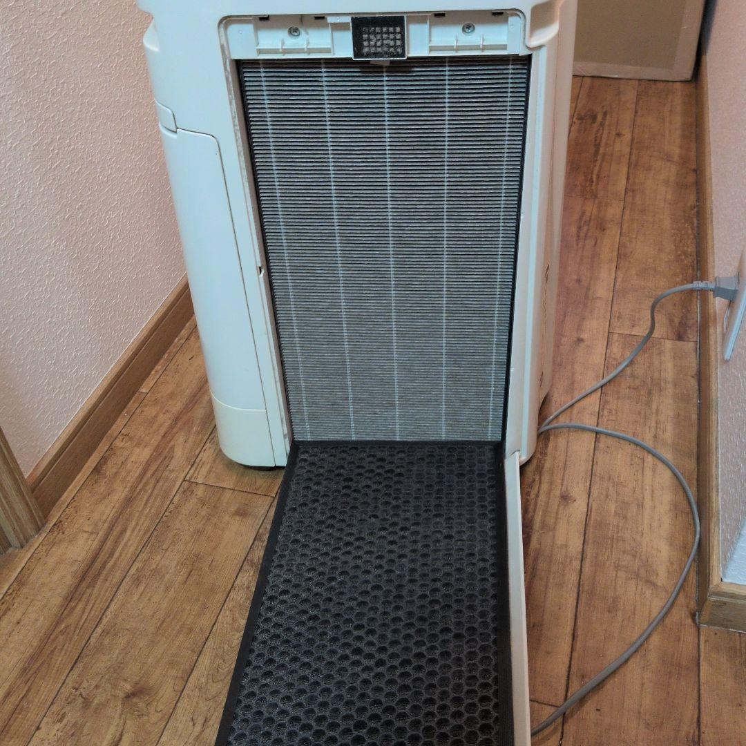 SHARP プラズマクラスター空気加湿清浄機 KC-E70-W 2016年製