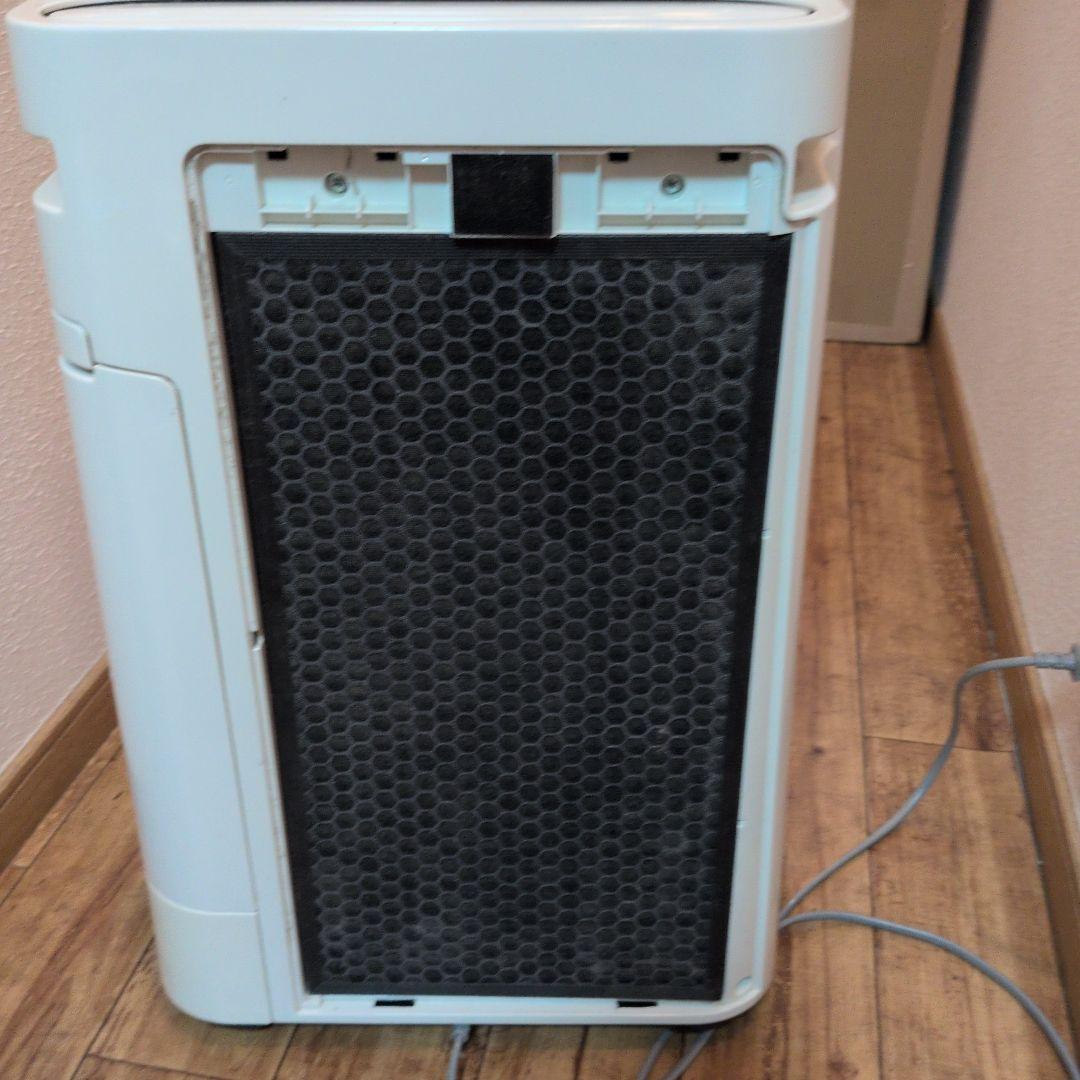 SHARP プラズマクラスター空気加湿清浄機 KC-E70-W 2016年製