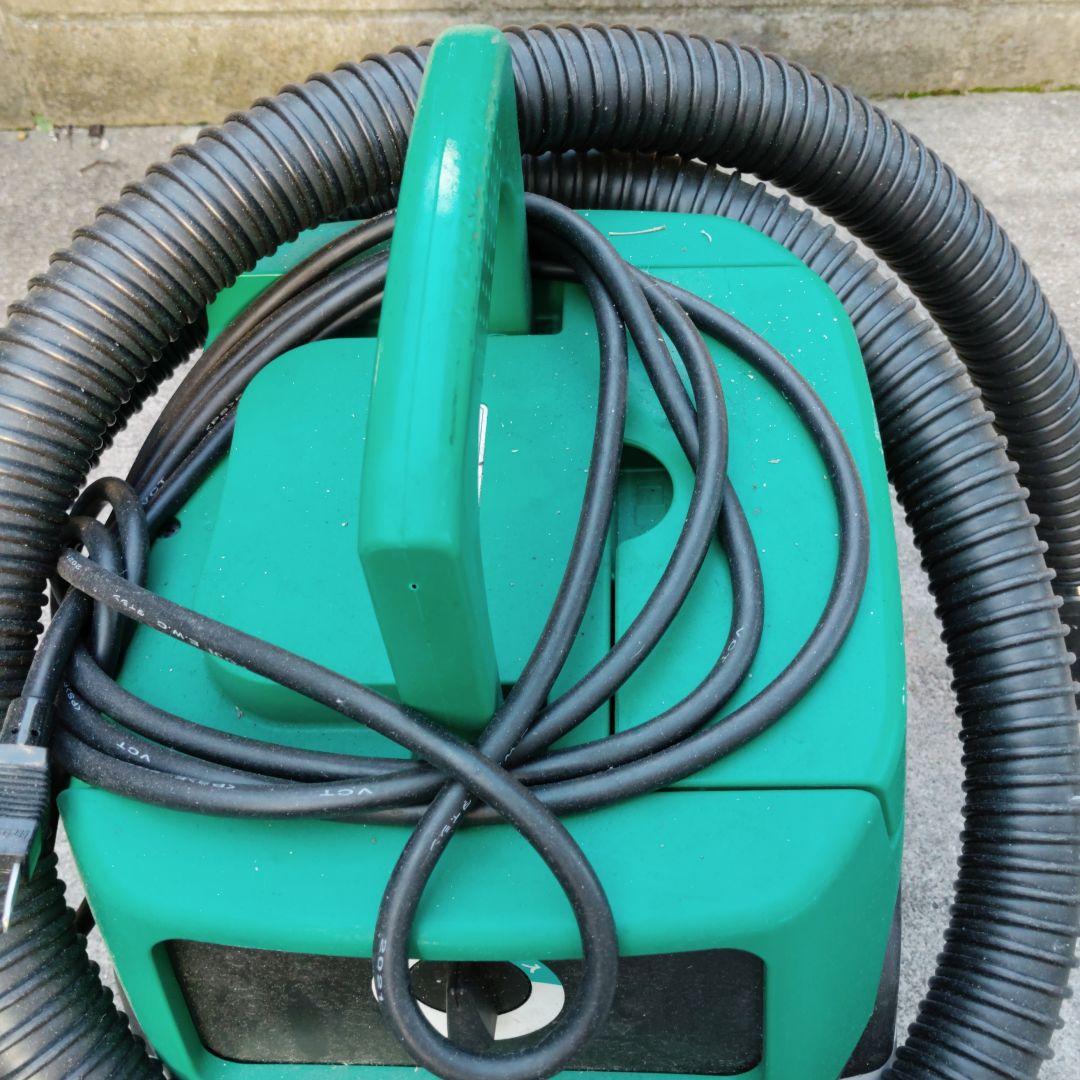 Makita キャニスター掃除機 本体