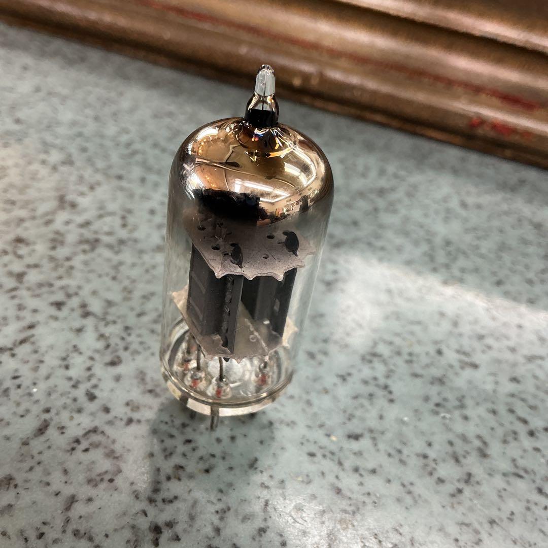 RCA 12AX7A (NIB)ビンテージ品　箱あり