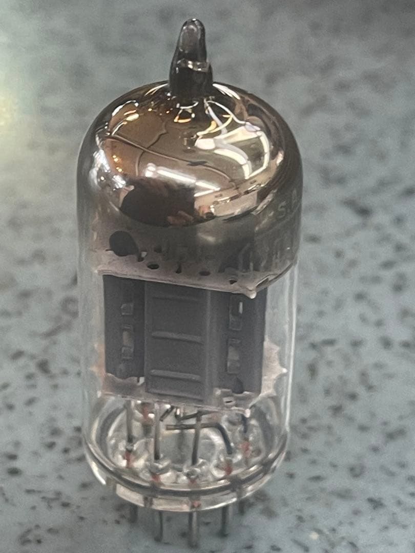 RCA 12AX7A (NIB)ビンテージ品　箱あり