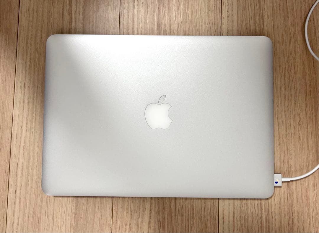 MacBook Pro 13インチ A1502 128GB 初期化済み おまけ付