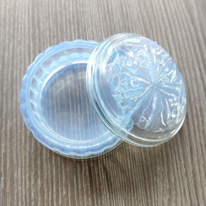 アンティークジュエリーケース小物入れ⭐︎乳色ぼかし⭐︎フェントンお好きな方も