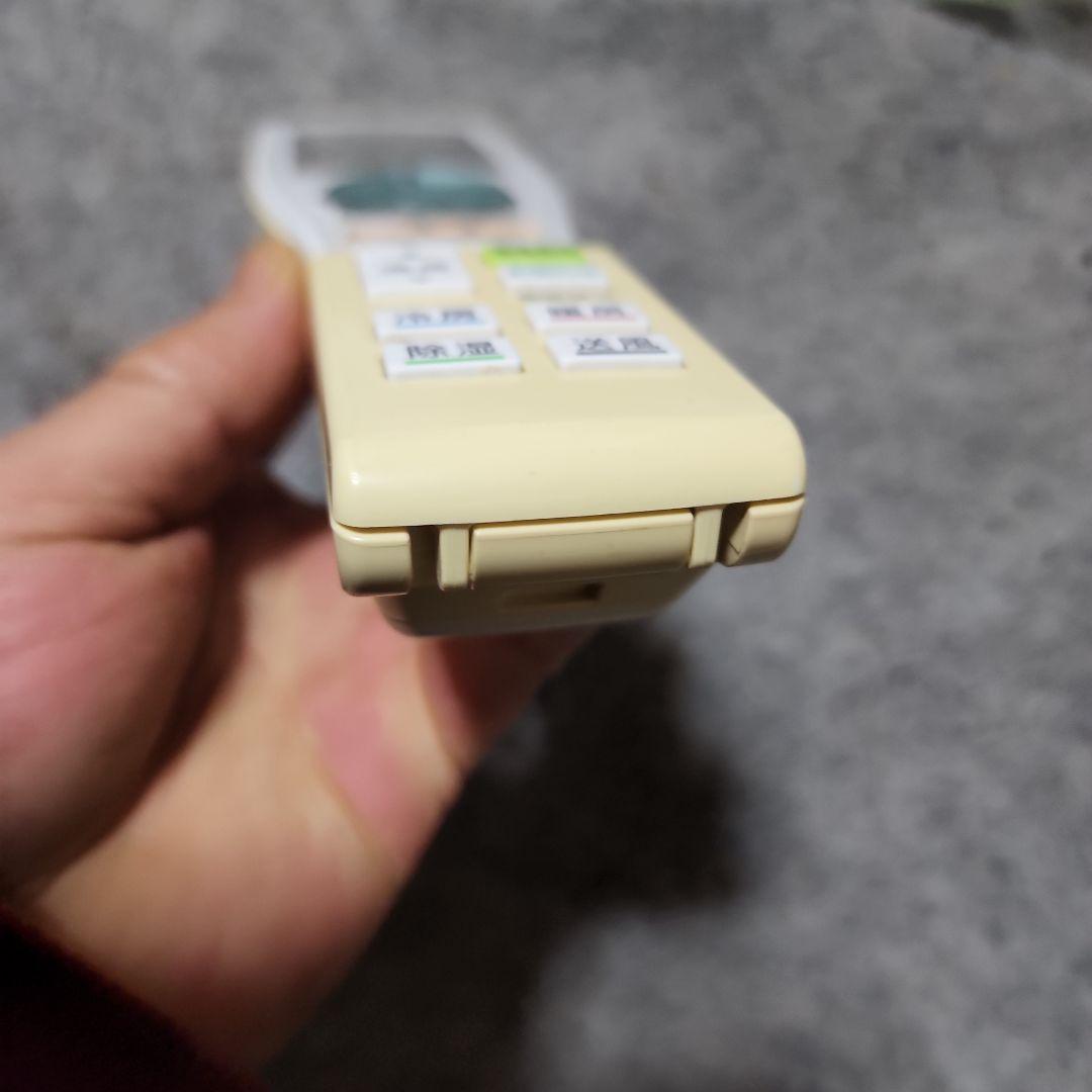 富士通　エアコンリモコン　(型番　AR-FCC1J)　　動作保証　　B382