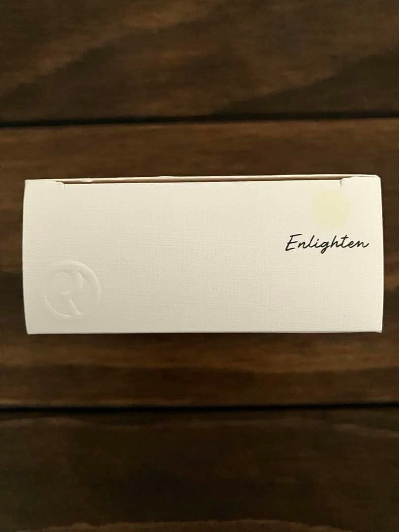 Rare Beauty ハイライター　新品　Enlighten