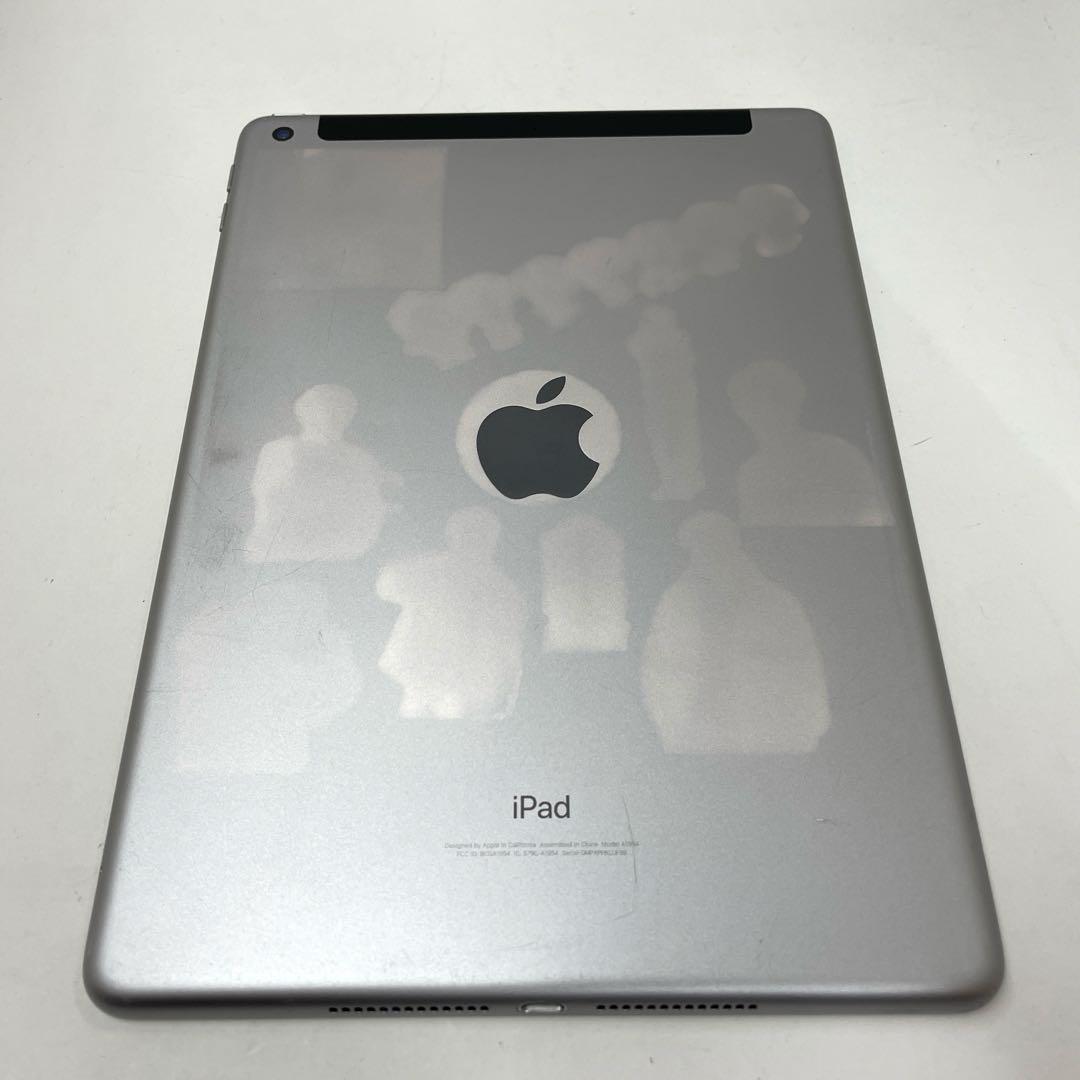 Apple iPad (第6世代) Wi-Fi+Cel 32GB docomo