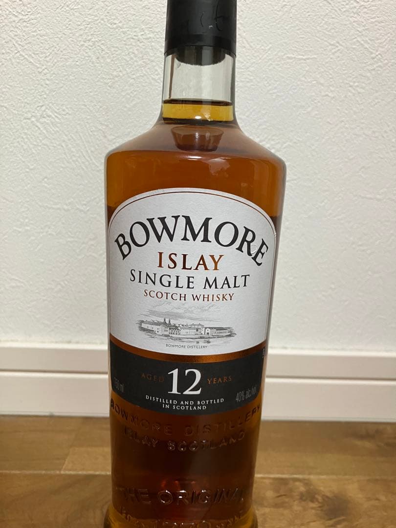 ボウモア BOWMORE ISLAY12年 シングルモルト　スコッチウィスキー