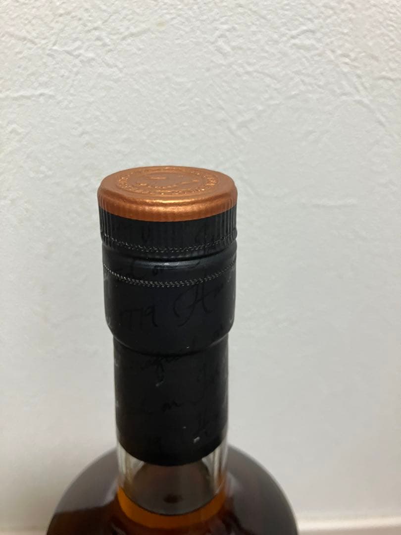 ボウモア BOWMORE ISLAY12年 シングルモルト　スコッチウィスキー