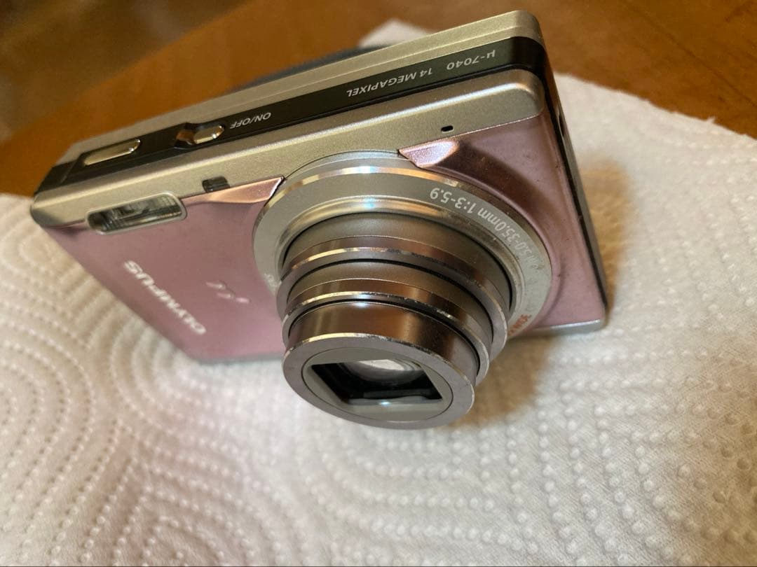 【美品動作品】　Olympus コンパクトデジタルカメラ ピンク