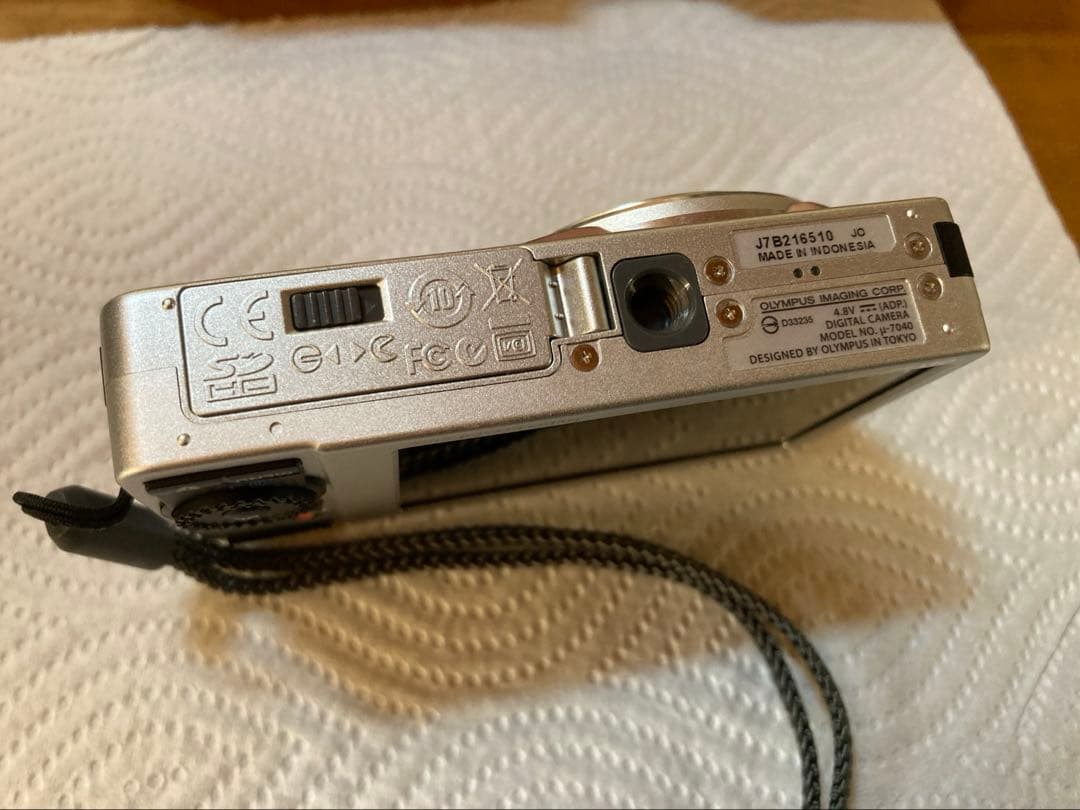 【美品動作品】　Olympus コンパクトデジタルカメラ ピンク