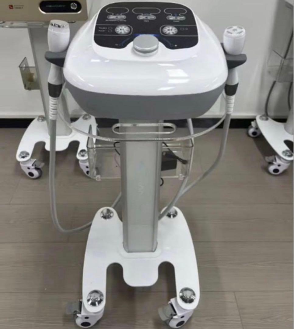 新古品エレクトロポレーション RF美顔器　美容機器　美容液導入