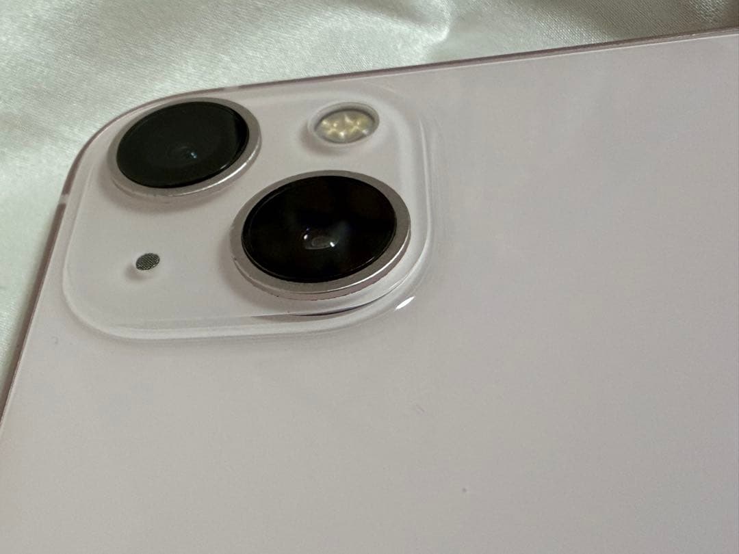 iPhone13 256GB ピンク SIMフリー　（未使用充電ケーブル付き）
