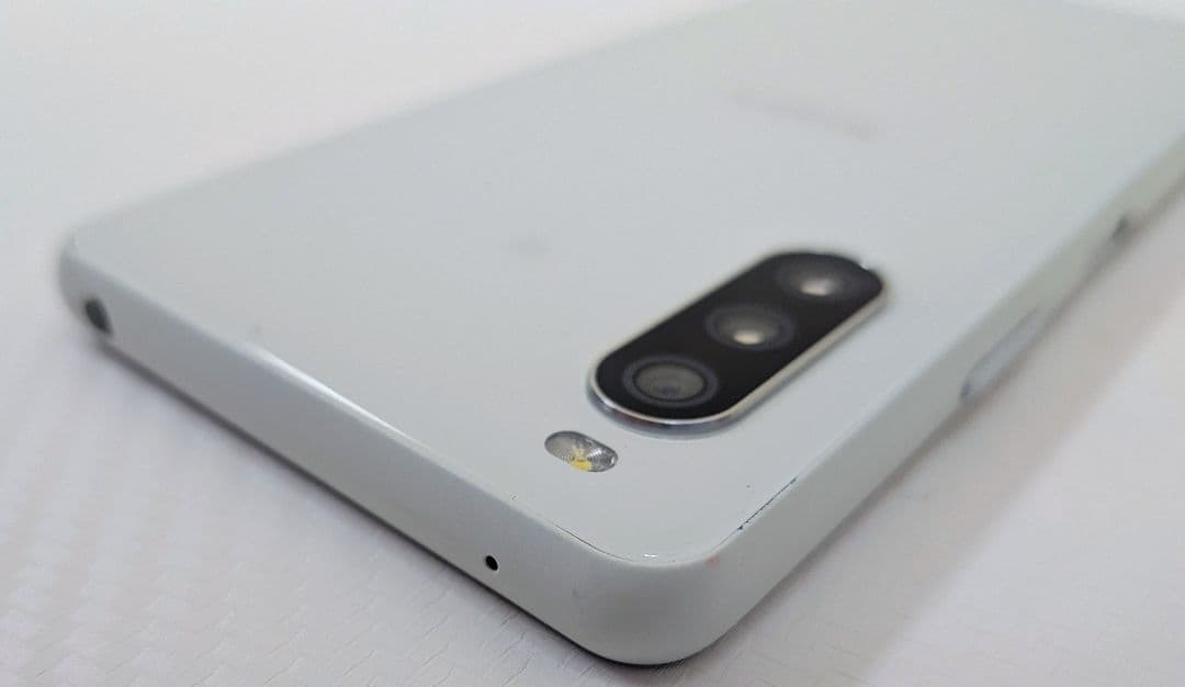 Xperia 10 III Lite XQ-BT44(電源ボタン陥没有)ジャンク