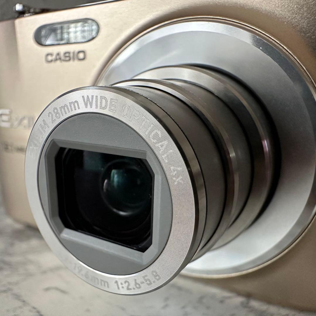 美品 CASIO EXILIM EX-Z400 コンデジ ゴールド デジカメ