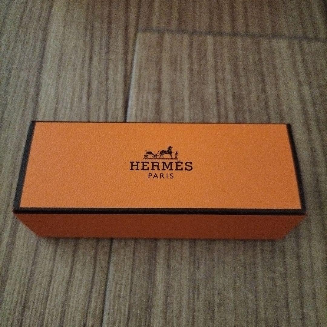 新品未使用 HERMES ダークレッド 口紅 85 リップ イタリア製