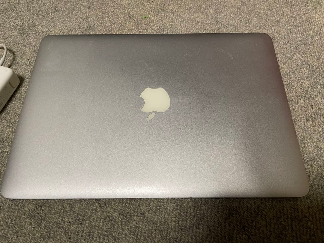macbookair 13インチ2013Core i5 4GBSSD128GB