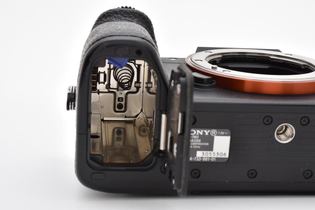 ■美品■SONY α7 III ボディILCE-7M3 2084