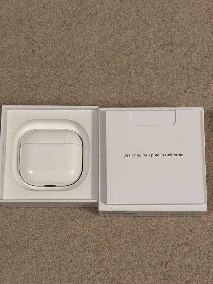 AirPods 4 ANC アクティブノイズキャンセリング機能搭載