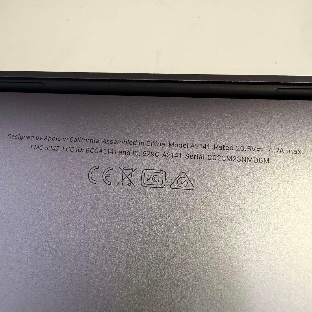 MacBookPro 16インチ 2019 i7搭載　16GB/512GB 美品