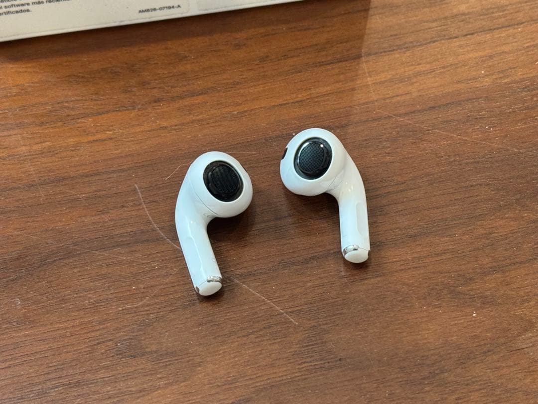【美品】AirPodsPro第1世代 ワイヤレス充電対応モデル一式