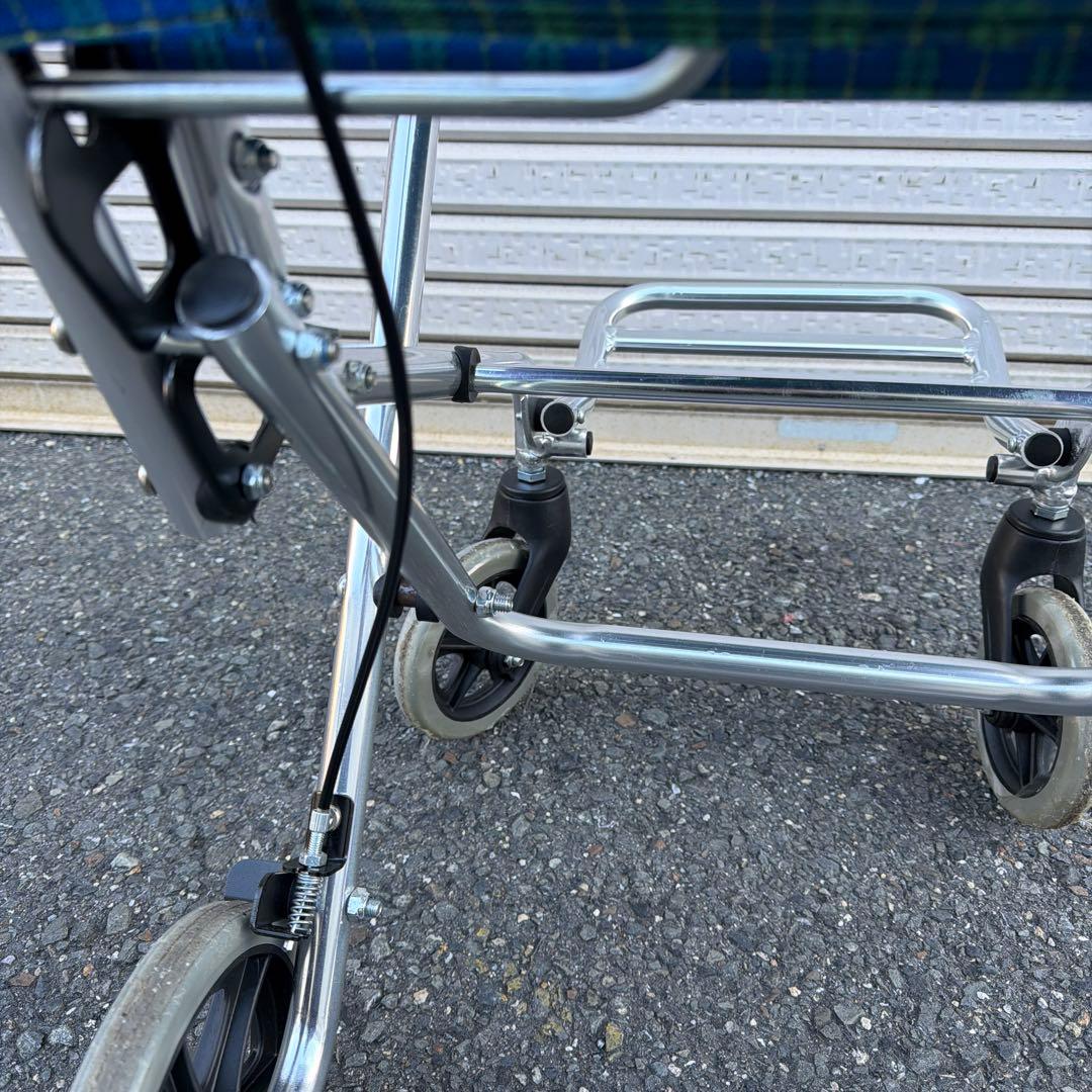 軽量 折りたたみ 介助式車椅子 バッグ付 美品【A-268】