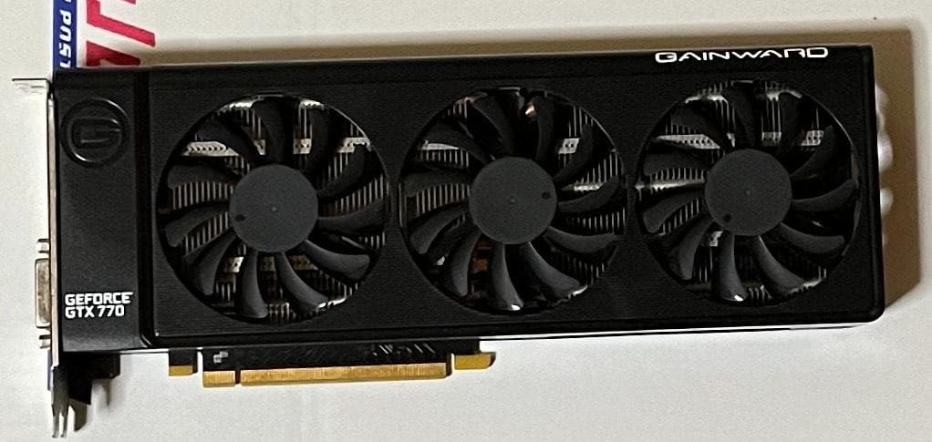 Core i7 2600K + GTX770 + メモリ + マザーボード