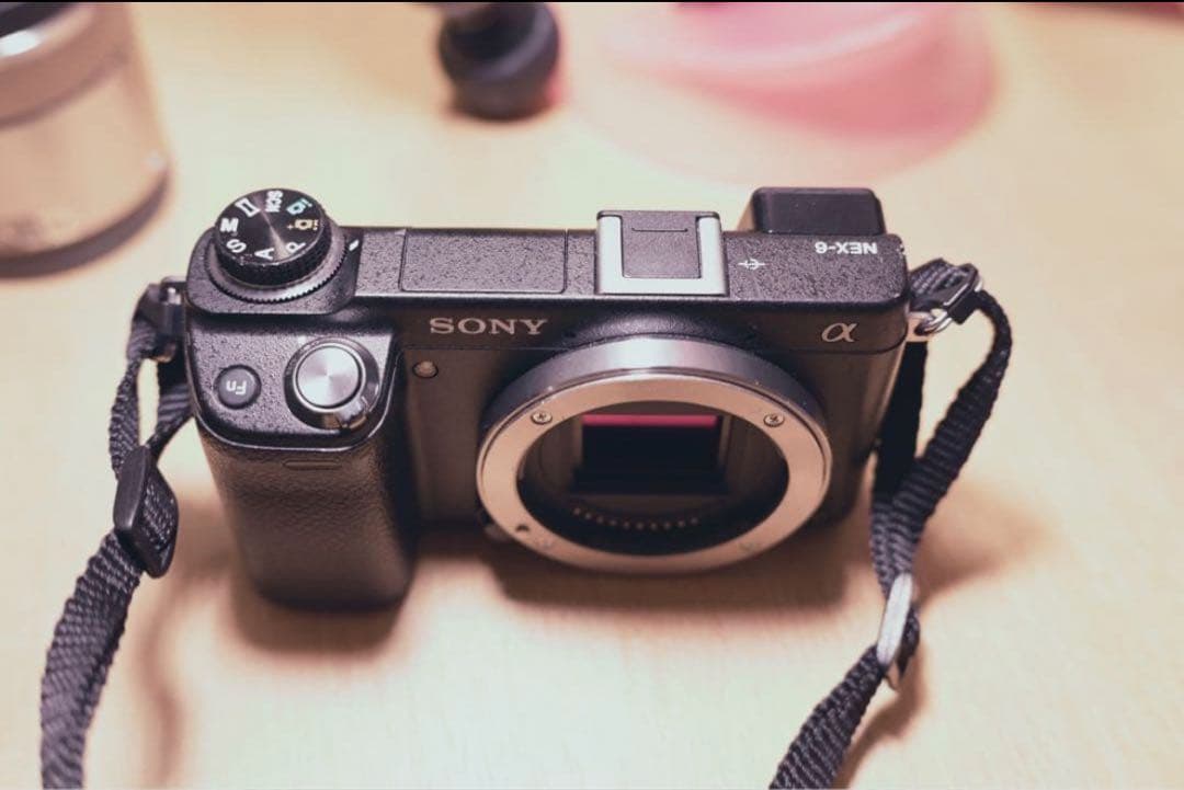 Sony NEX-6 パワーズームキット ケース付き