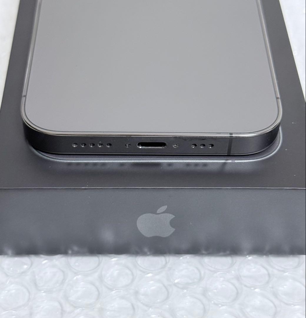 Apple iPhone 13 pro 128GB SIMフリー　美品