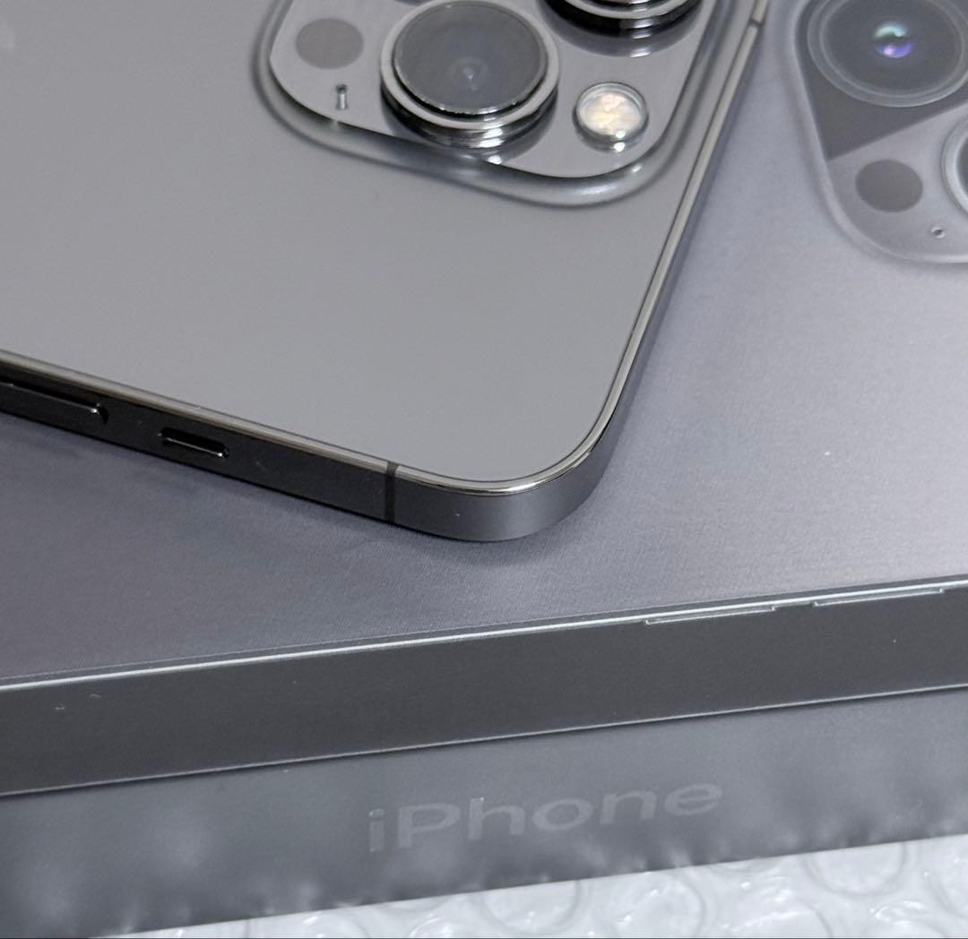Apple iPhone 13 pro 128GB SIMフリー　美品