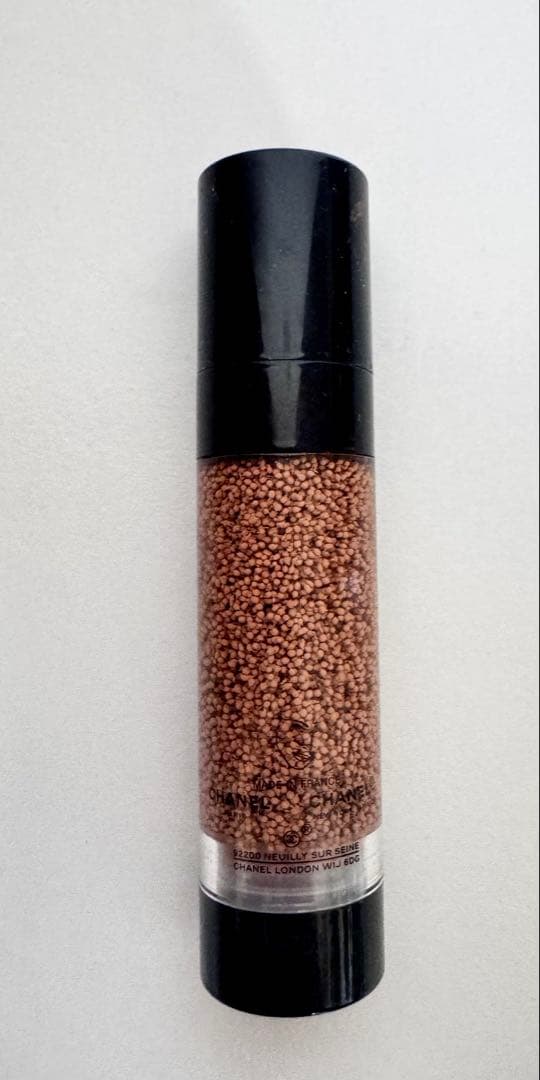 ファンデーション CHANEL LES BEIGES TOUCHE DE TEINT B40