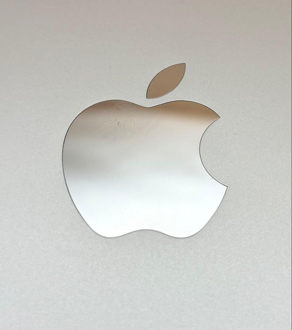 Apple iPad (第9世代) シルバー 10.2インチ 本体