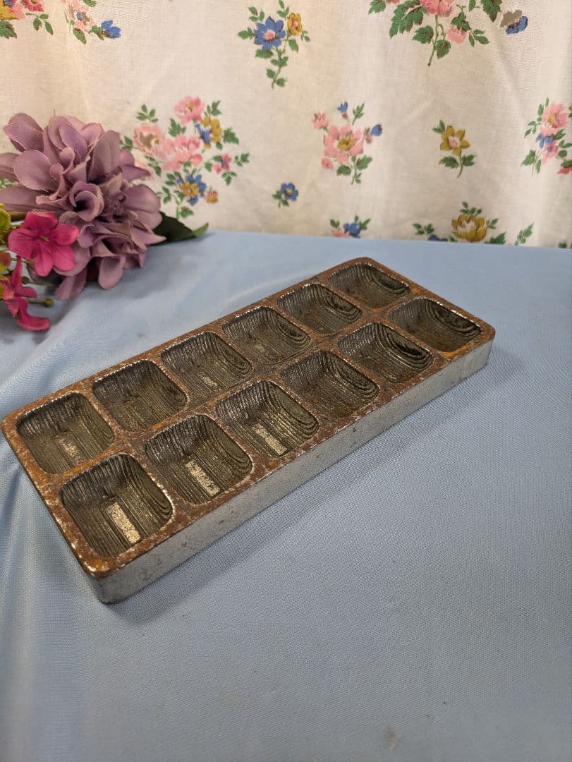 イギリス アンティーク 鉄製 チョコレートモールド 菓子型 2点セット