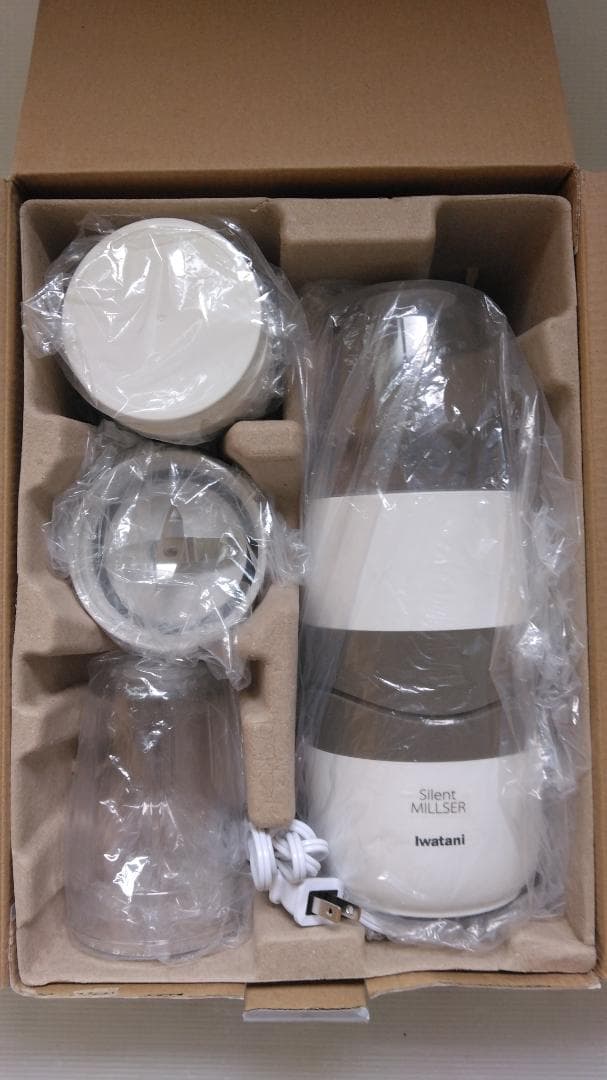 ！未使用保管品！Iwatani サイレントミルサー IFM-S30G！