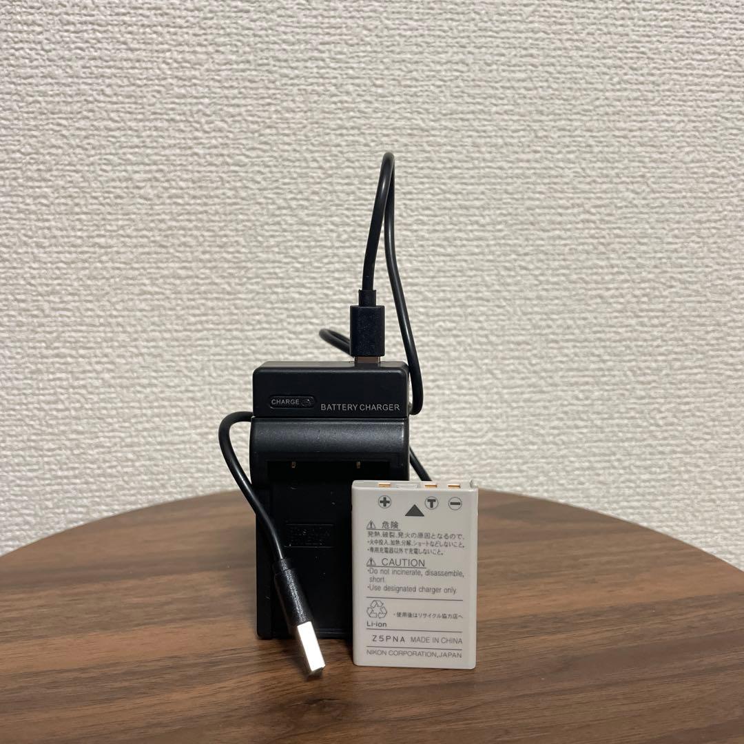 【オールドコンデジ】 Nikon COOLPIX P4