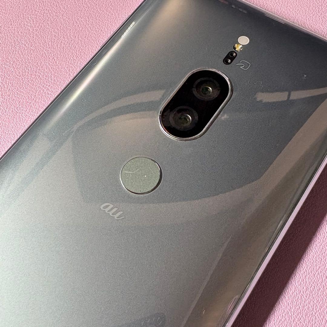 SONY XPERIA XZ2 Premium SOV38 クロムシルバー