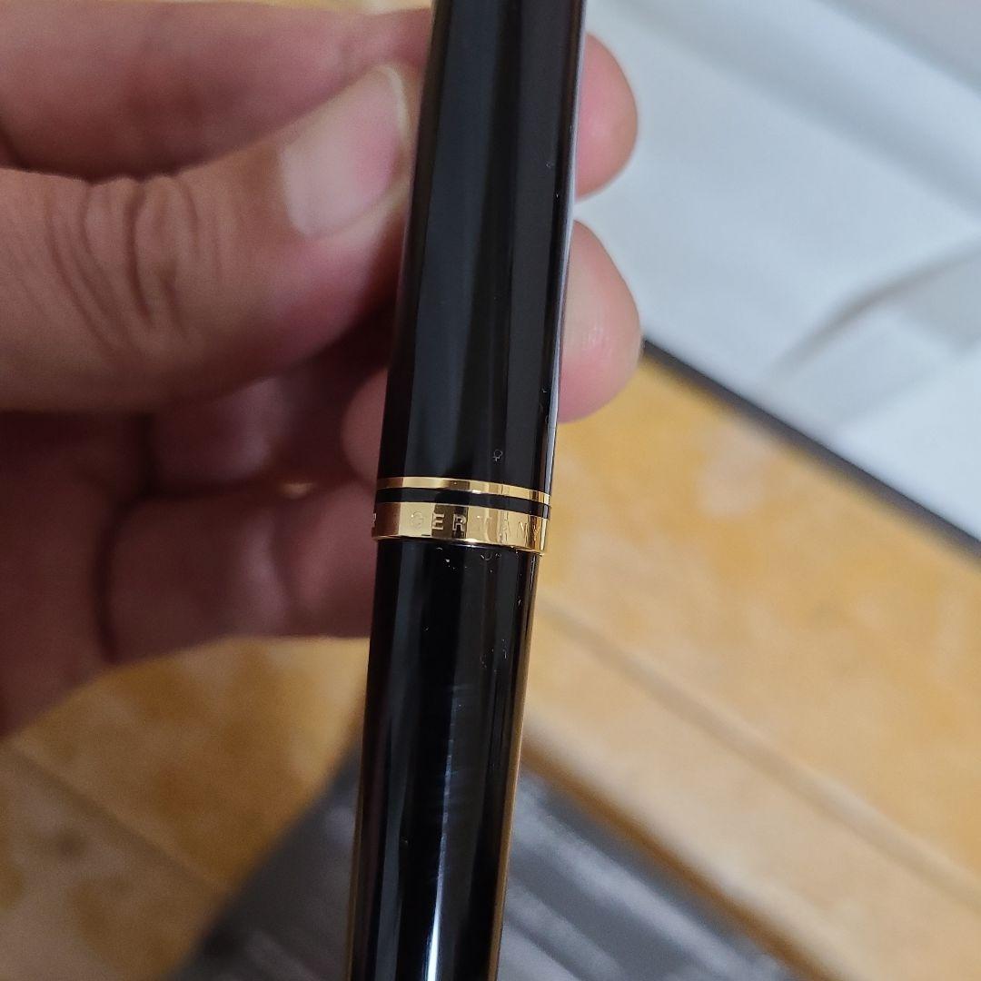 Pelikan ブラックボールペン