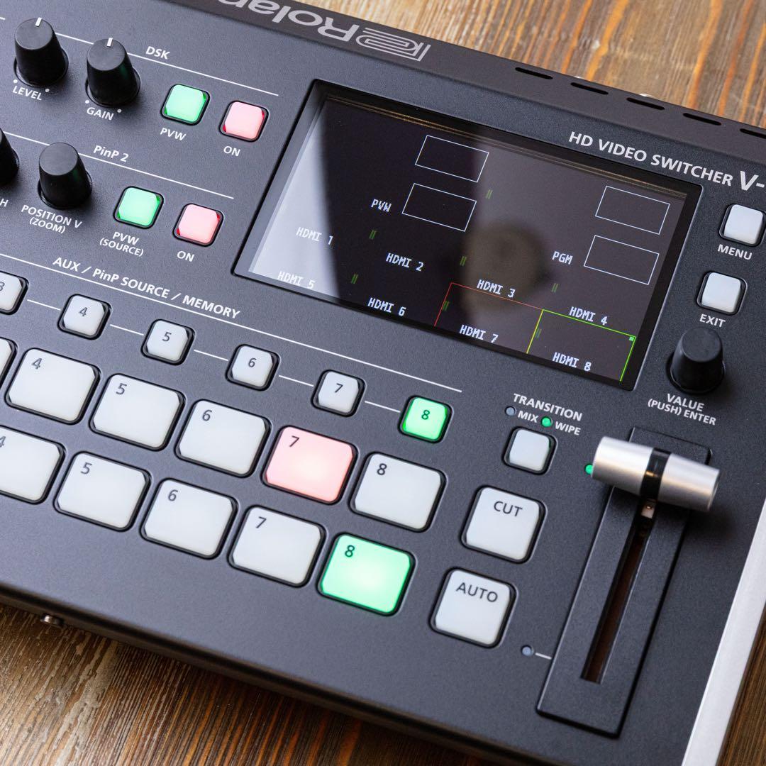 【①美品】Roland V-8HD HDMI 8入力 ビデオスイッチャー 元箱付