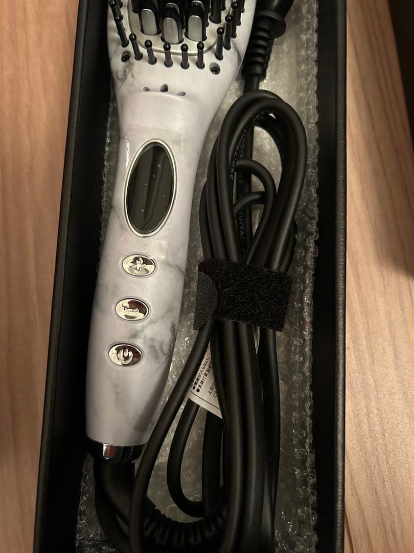 新品未使用☆Lupilina ルピリーナ ヒートブラシ アイロン