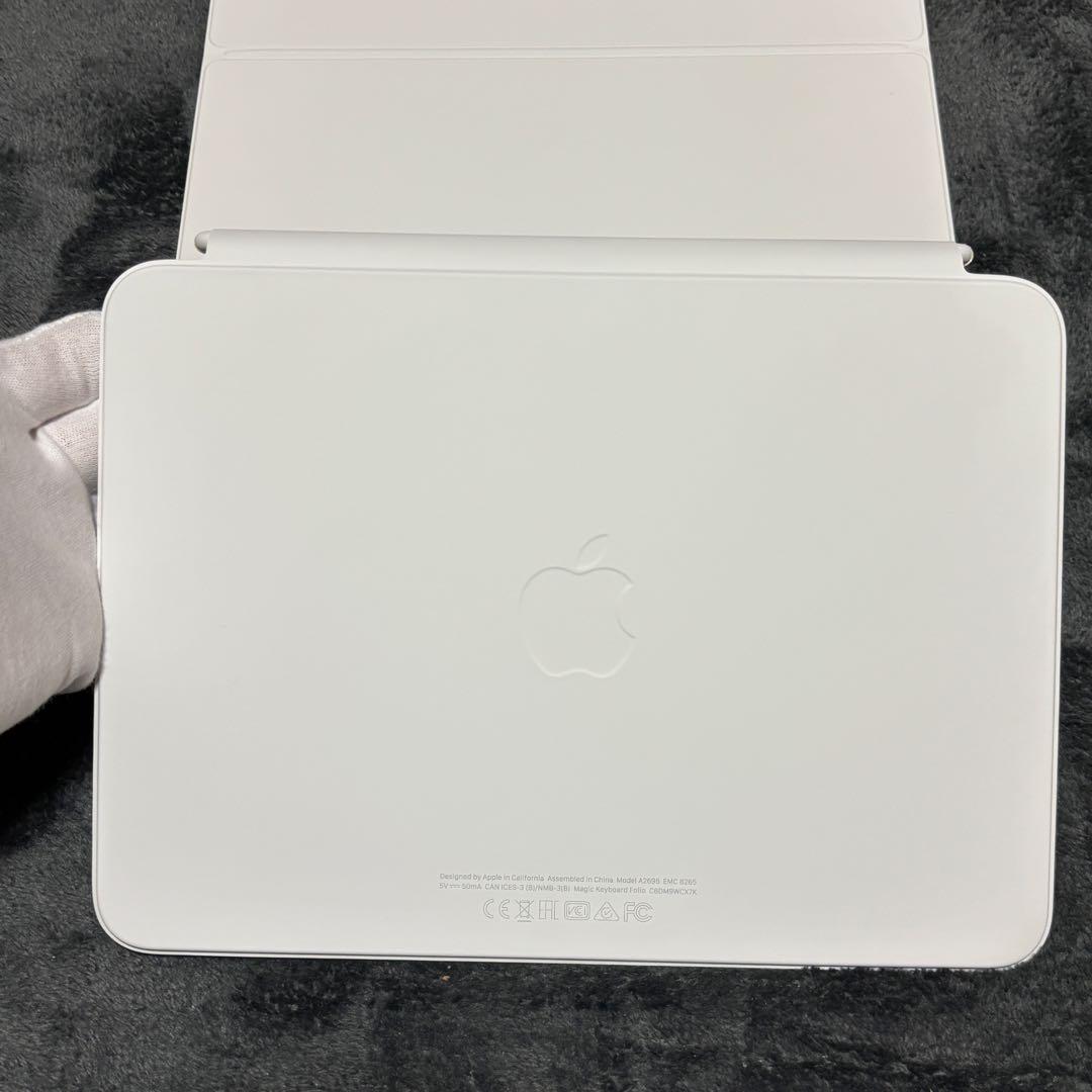キーボード Apple iPad (A16) Magic Keyboard Folio