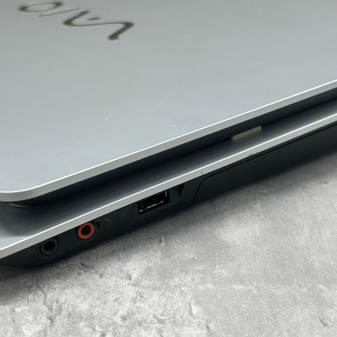 VAIO ノートパソコン　PCG-81411N