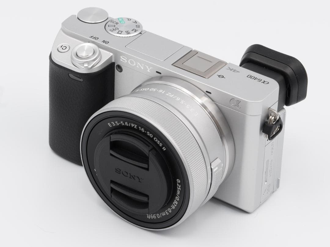 【メーカー保証・ほぼ新品】2025年モデル α6400 ILCE-6400K S