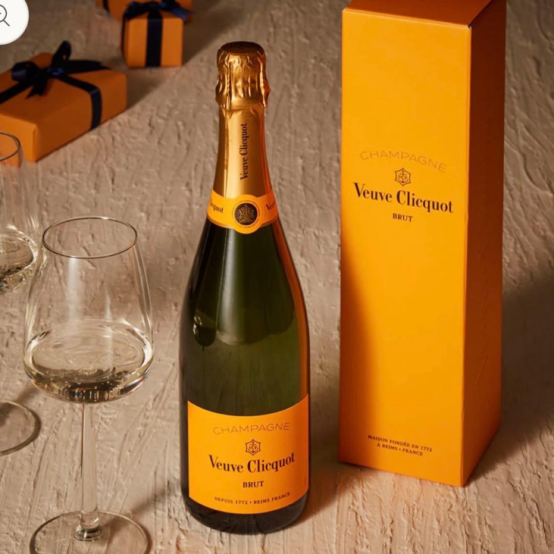 ヴーヴ・クリコ イエローラベル ブリュット750ml ギフトボックス